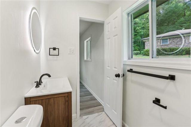 2744 Preston Drive, Decatur, GA 30034