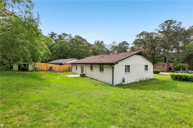 2744 Preston Drive, Decatur, GA 30034