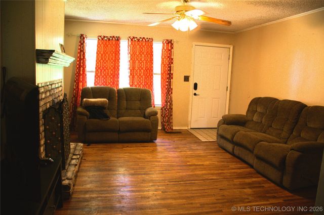 6131 W 26th Street, Tulsa, OK 74107