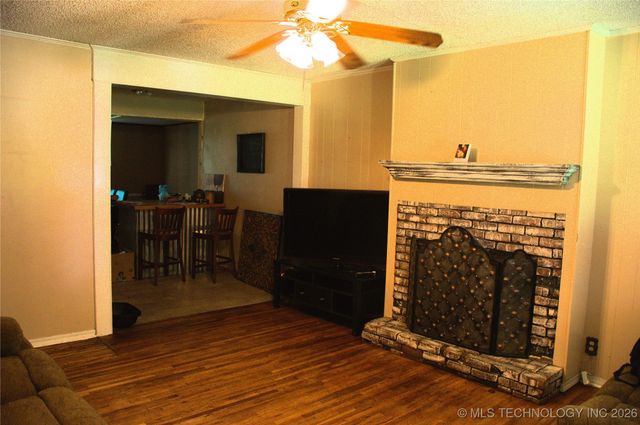 6131 W 26th Street, Tulsa, OK 74107