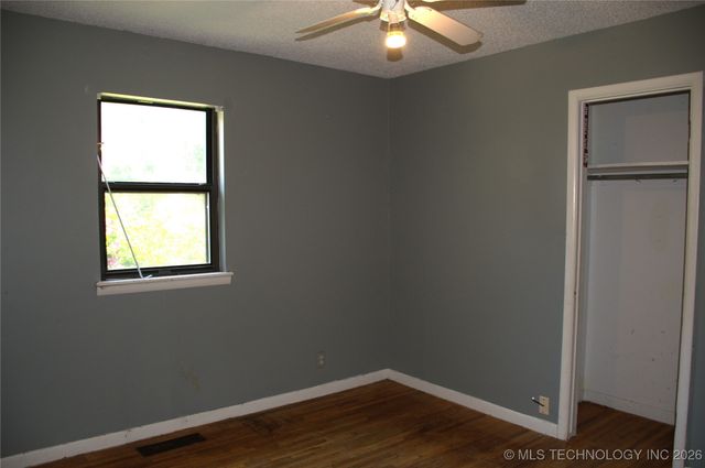 6131 W 26th Street, Tulsa, OK 74107