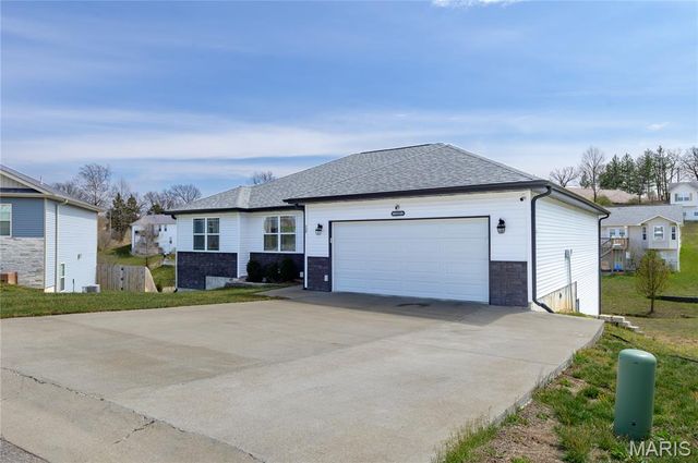 137 Mary Catherine Street, Waynesville, MO 65583