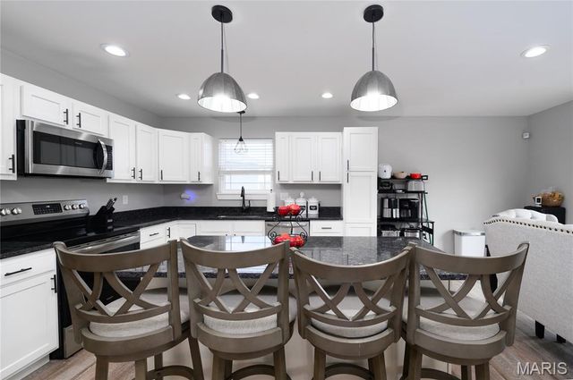 137 Mary Catherine Street, Waynesville, MO 65583