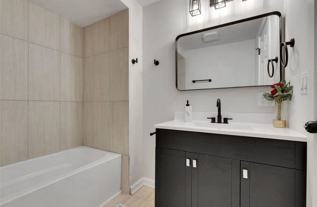 317 3rd Street, West Des Moines, IA 50265