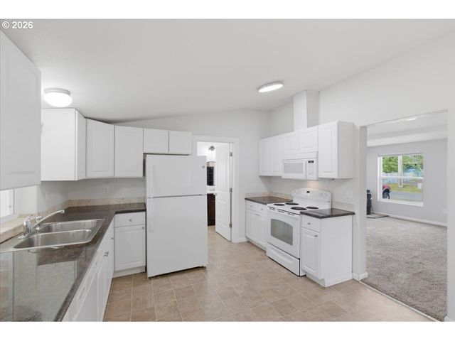 1126 6TH Ave Se, Albany, OR 97321