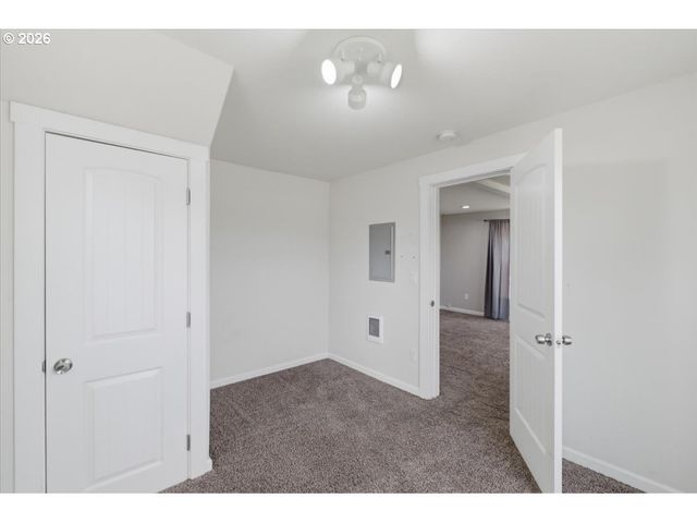 1126 6TH Ave Se, Albany, OR 97321