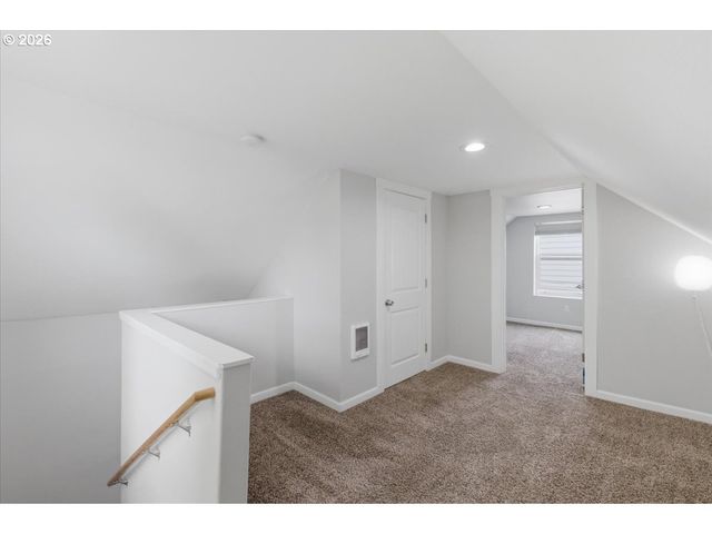 1126 6TH Ave Se, Albany, OR 97321