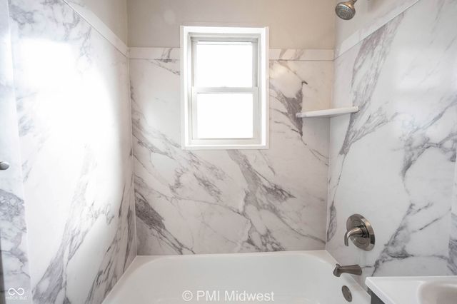 146 E 19th Street 12, Indianapolis, IN 46202