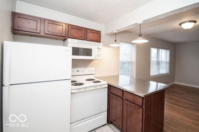 146 E 19th Street 12, Indianapolis, IN 46202