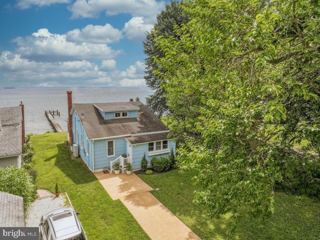 305 BAY FRONT DR, Pasadena, MD 21122