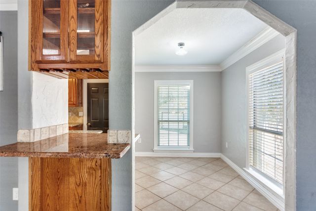 3216 Meadowbrook Drive, Fort Worth, TX 76103