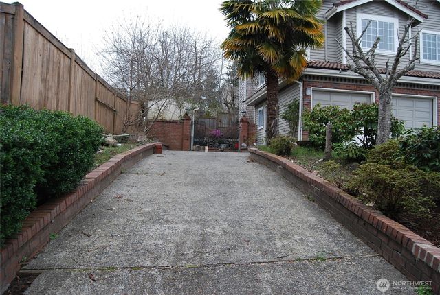 5911 54th Street W, University Place, WA 98467