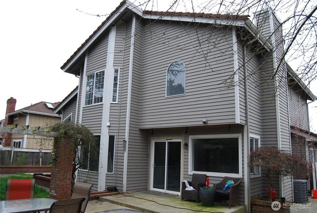 5911 54th Street W, University Place, WA 98467