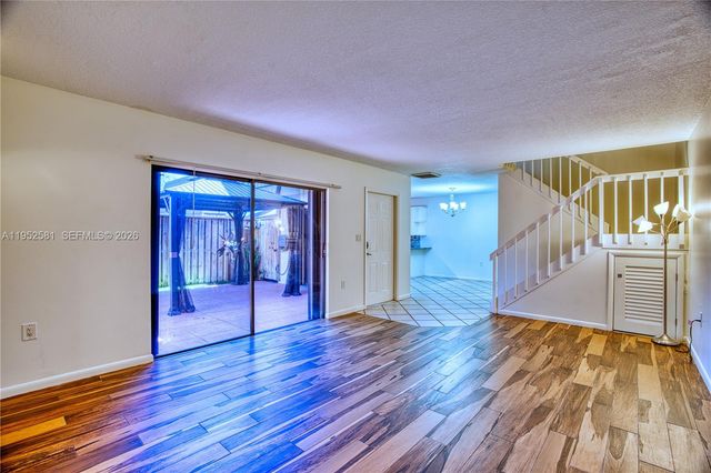 1419 14th Ct, Palm Beach Gardens, FL 33410