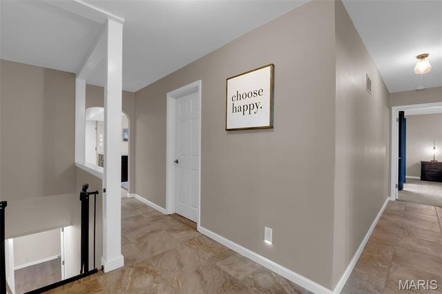 9 Treecrest Court, Fenton, MO 63026