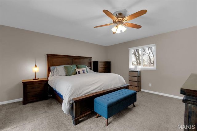 9 Treecrest Court, Fenton, MO 63026