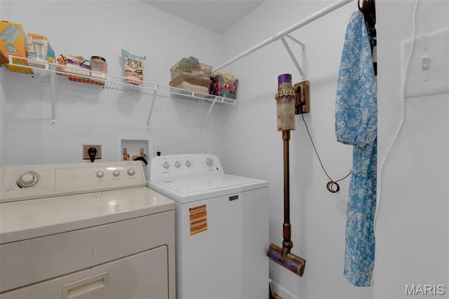 9 Treecrest Court, Fenton, MO 63026