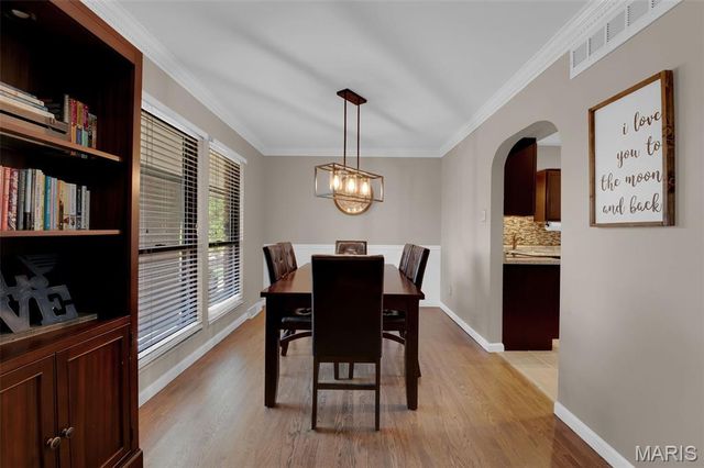 9 Treecrest Court, Fenton, MO 63026