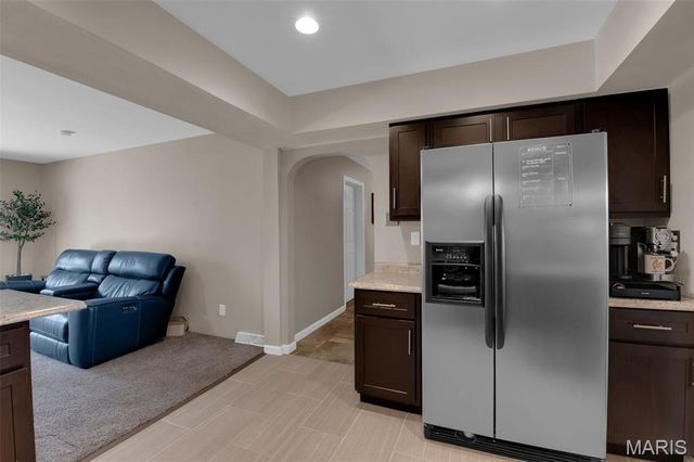 9 Treecrest Court, Fenton, MO 63026