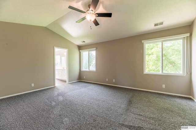 15075 Fowler Avenue, Omaha, NE 68116