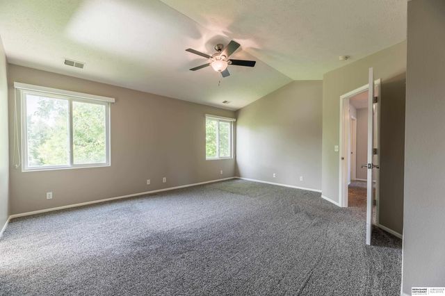 15075 Fowler Avenue, Omaha, NE 68116