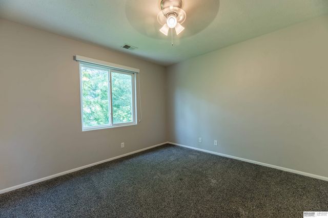 15075 Fowler Avenue, Omaha, NE 68116