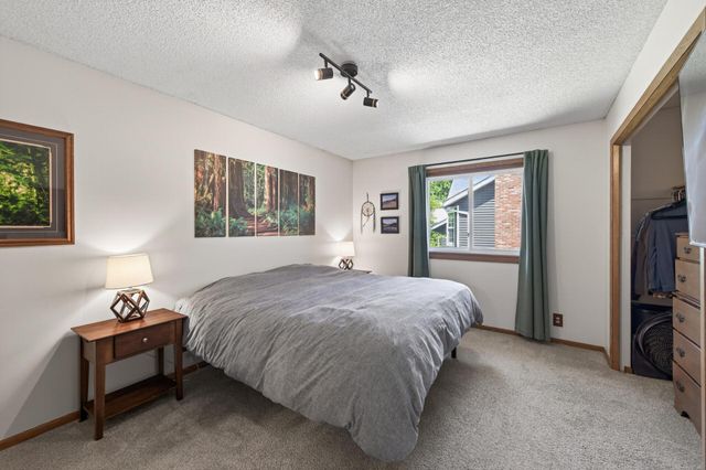 5970 Pheasant Drive, Shoreview, MN 55126