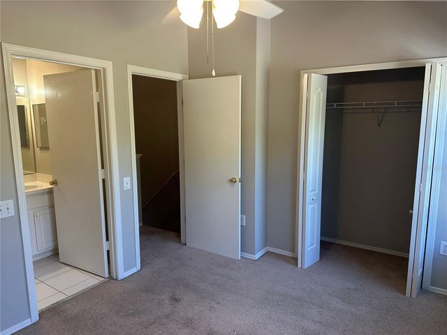 1239 KENNEWICK COURT, Wesley Chapel, FL 33543