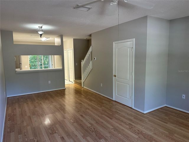 1239 KENNEWICK COURT, Wesley Chapel, FL 33543