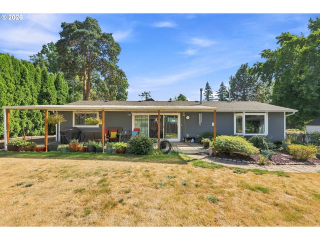 5327 Ne SIMPSON St, Portland, OR 97218