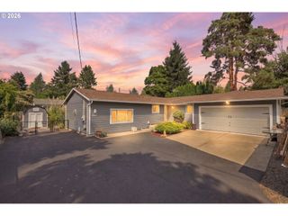 5327 Ne SIMPSON St, Portland, OR 97218