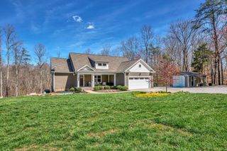 4095 Highway 96, Burns, TN 37029