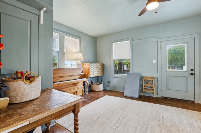 2108 Washington Avenue, Fort Worth, TX 76110
