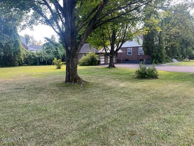 100 Lansing Road South, Colonie, NY 12304