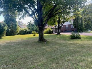 100 Lansing Road South, Colonie, NY 12304