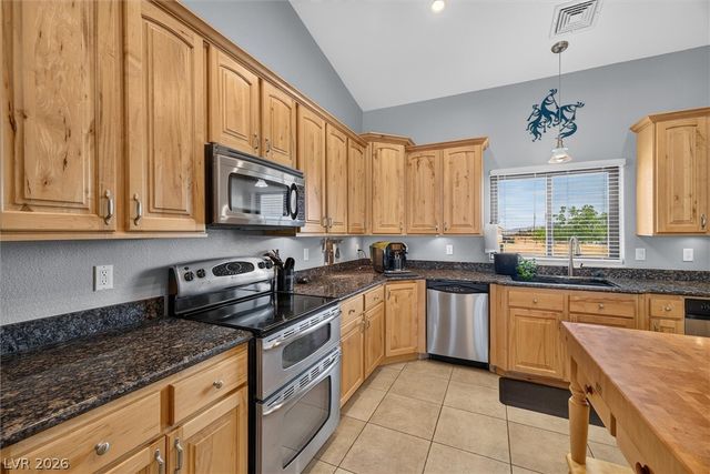 200 East Ember Street, Pahrump, NV 89048