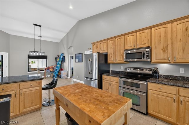 200 East Ember Street, Pahrump, NV 89048