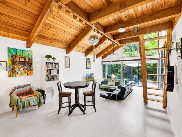 6870 NW 30th Avenue, Fort Lauderdale, FL 33309