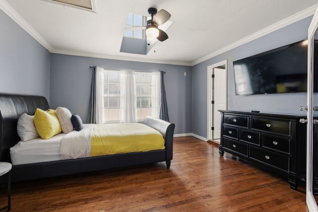 1012 Hilltop Drive, Irving, TX 75060