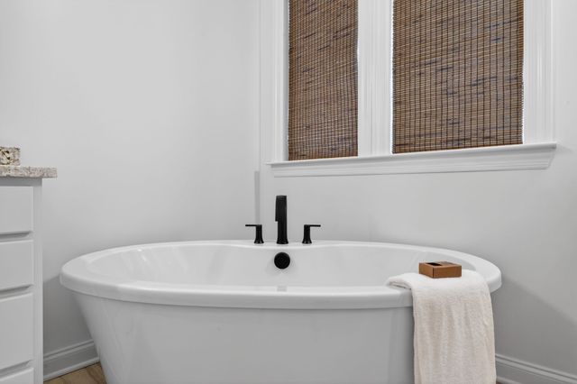 1034 Brighton Ln, Gallatin, TN 37066