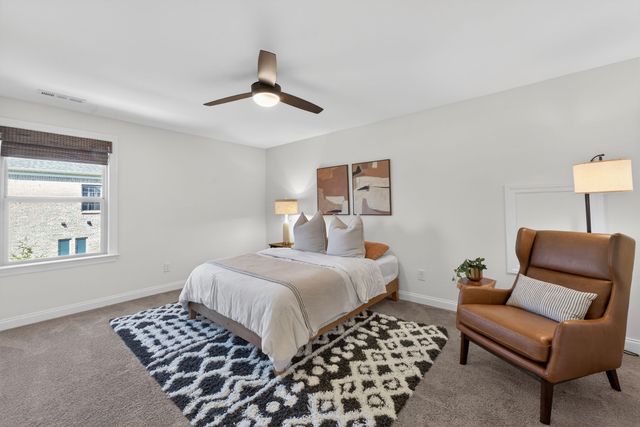 1034 Brighton Ln, Gallatin, TN 37066