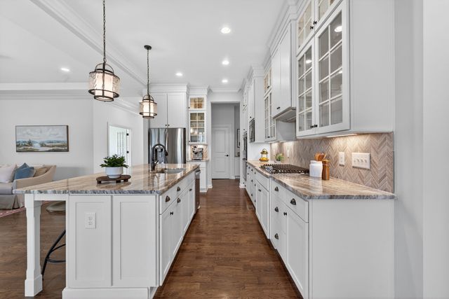 1034 Brighton Ln, Gallatin, TN 37066