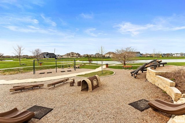 11316 N CHESAPEAKE Lane, Dunlap, IL 61525