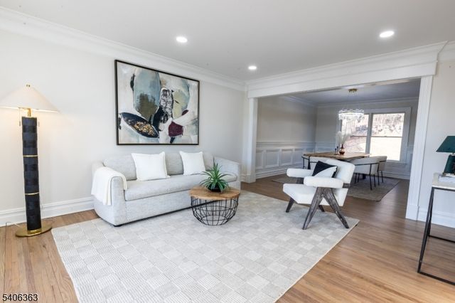 13 Sycamore Way, Warren Twp., NJ 07059