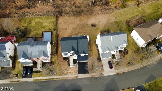 13 Sycamore Way, Warren Twp., NJ 07059