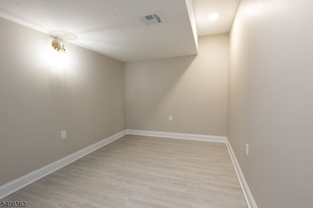 13 Sycamore Way, Warren Twp., NJ 07059