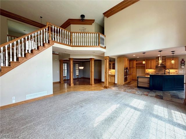 11625 Regent Park Drive, Chardon, OH 44024