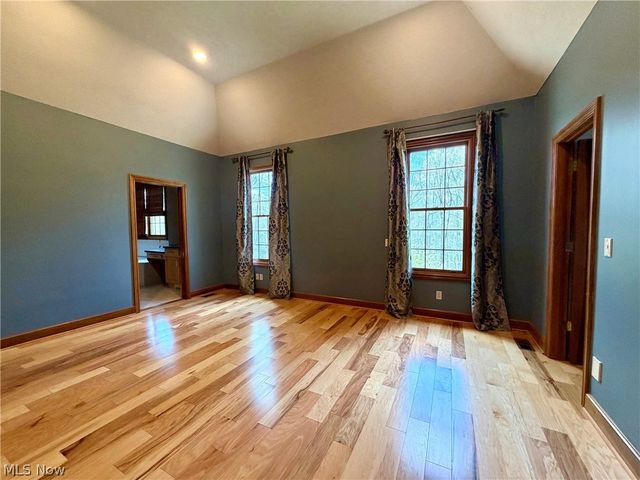 11625 Regent Park Drive, Chardon, OH 44024