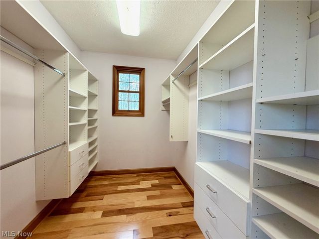 11625 Regent Park Drive, Chardon, OH 44024