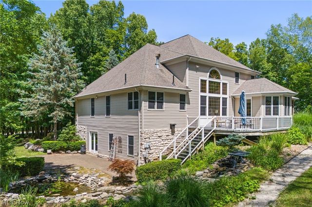 11625 Regent Park Drive, Chardon, OH 44024